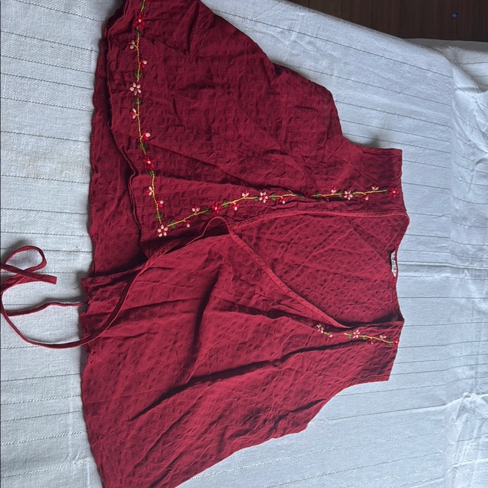 Elegant Red Embroidered Women's Vest